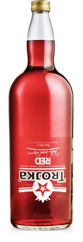 TROJKA Vodka Red